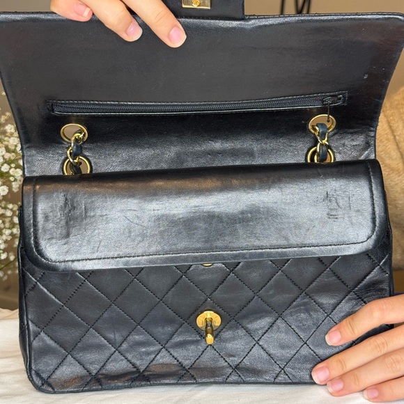 CHANEL Double Flap 25 Quilted CC Lambskin w/Chain Shoulder Bag/Gold Chain - Picture 7 of 16